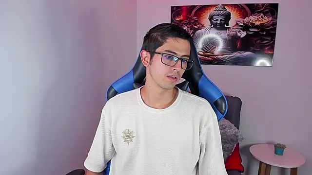 Ethan Sai    online show from March 7, 2025, 6:33 pm