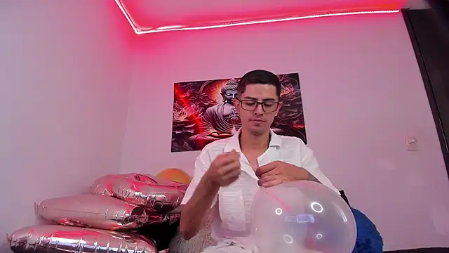 Ethan Sai    online show from September 29, 2025, 5:29 pm