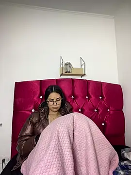 CAM 21X online show from December 29, 2024, 12:12 pm