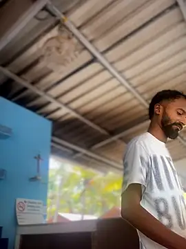 Snapshot of bigfatdick111 chatting on February 24, 2026, 8:12 am bigfatdick111 online show from February 24, 2026, 8:12 am