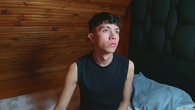 Justyn Ross online show from November 15, 2025, 5:53 pm