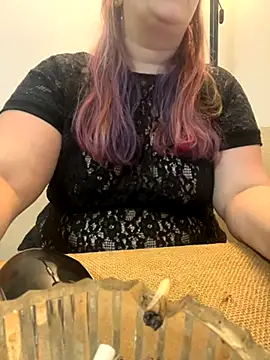 Snapshot of Popinasq chatting on November 23, 2025, 6:46 am Popinasq online show from November 23, 2025, 6:46 am