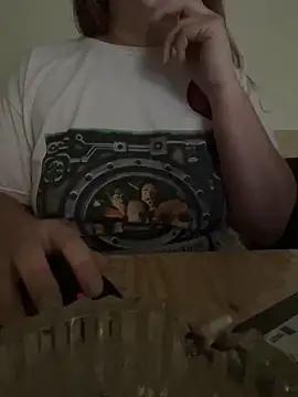 Snapshot of Popinasq chatting on April 6, 2026, 3:13 pm Popinasq online show from April 6, 2026, 3:13 pm