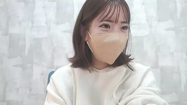 LOVE MOMO LOVE online show from January 16, 2025, 11:26 am