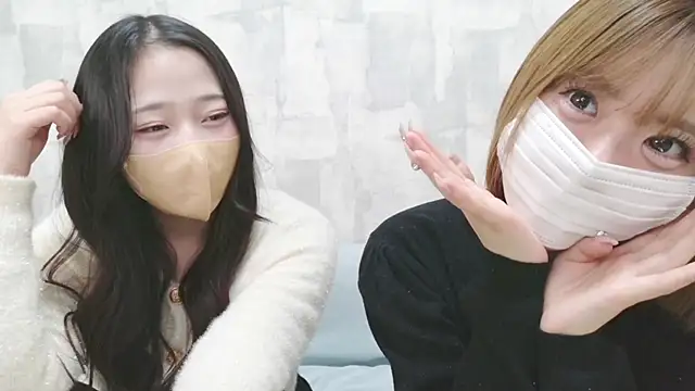 LOVE MOMO LOVE online show from April 7, 2026, 12:05 pm