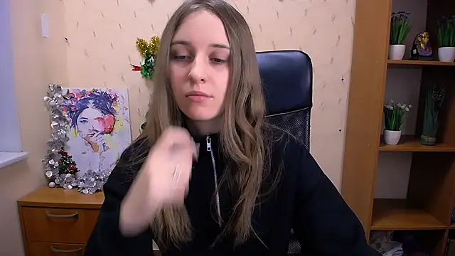 Snapshot of _Nicole_new chatting on December 11, 2024, 12:23 pm  Nicole new online show from December 11, 2024, 12:23 pm