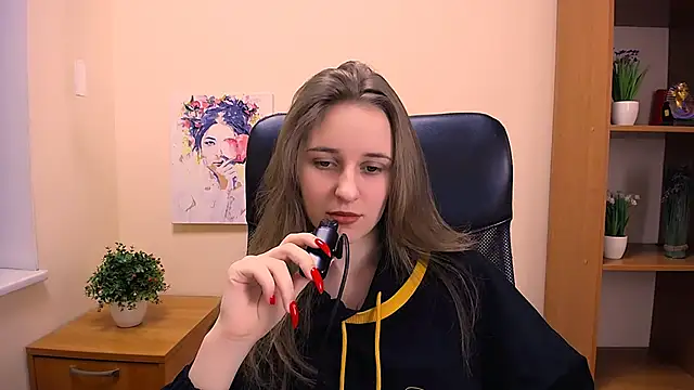 Snapshot of _Nicole_new chatting on January 15, 2025, 12:15 pm  Nicole new online show from January 15, 2025, 12:15 pm