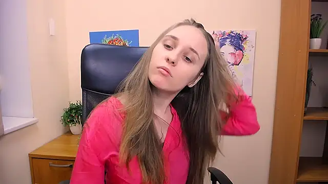 Snapshot of _Nicole_new chatting on February 25, 2025, 12:34 pm  Nicole new online show from February 25, 2025, 12:34 pm