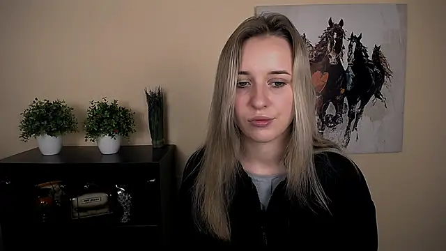  Nicole new online show from February 10, 2026, 11:25 am