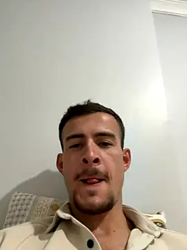 Snapshot of eddy355 chatting on November 1, 2025, 7:38 pm eddy355 online show from November 1, 2025, 7:38 pm