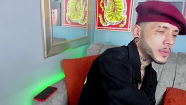 Snapshot of MurdockH chatting on November 9, 2025, 11:47 pm MurdockH online show from November 9, 2025, 11:47 pm