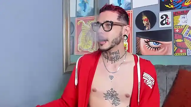 Snapshot of MurdockH chatting on November 12, 2025, 5:30 am MurdockH online show from November 12, 2025, 5:30 am