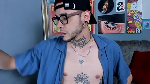 Snapshot of MurdockH chatting on November 23, 2025, 5:40 am MurdockH online show from November 23, 2025, 5:40 am