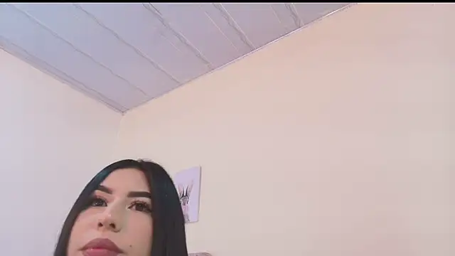 sweety mariann1 online show from October 29, 2025, 8:32 pm