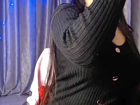 Sexy Myra18 online show from January 2, 2025, 3:37 am