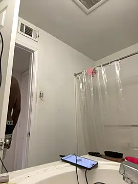 honeybrow online show from December 24, 2024, 8:38 pm