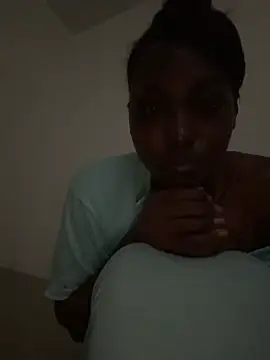 honeybrow online show from March 2, 2025, 9:54 pm