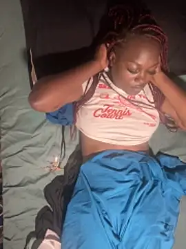 honeybrow online show from March 1, 2026, 2:02 am