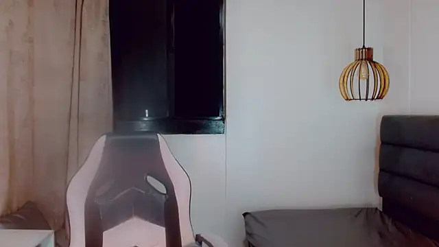 Oriana braom online show from January 28, 2025, 1:39 am