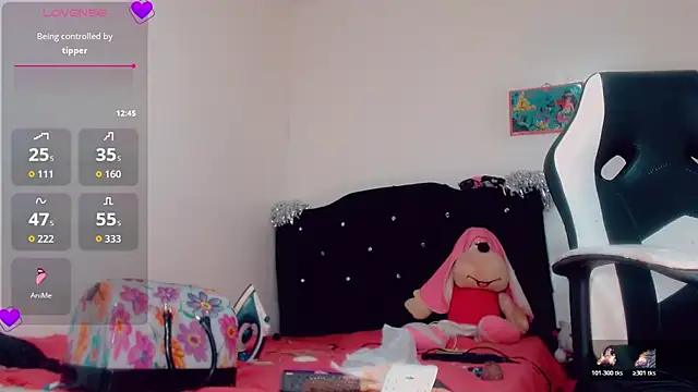 Oriana braom online show from November 8, 2025, 7:12 pm