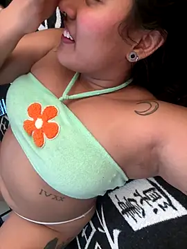 Snapshot of pawmistry chatting on October 22, 2025, 7:57 pm pawmistry online show from October 22, 2025, 7:57 pm