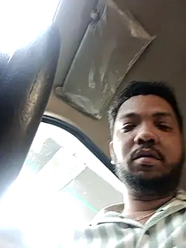 Mmm992170 online show from January 19, 2026, 9:46 am