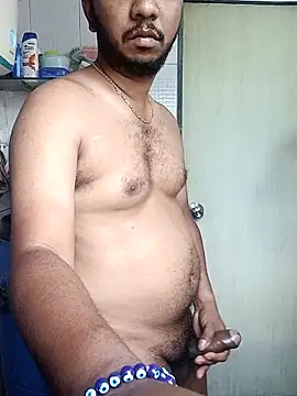 Mmm992170 online show from April 1, 2026, 5:08 am