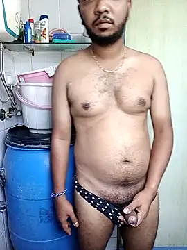 Mmm992170 online show from April 5, 2026, 7:38 am