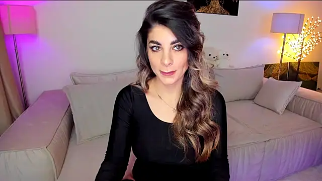 Queenofyouredreams online show from February 23, 2025, 12:19 am