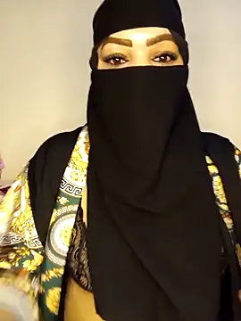 Snapshot of MerriamxHot chatting on March 10, 2025, 6:34 pm MerriamxHot online show from March 10, 2025, 6:34 pm