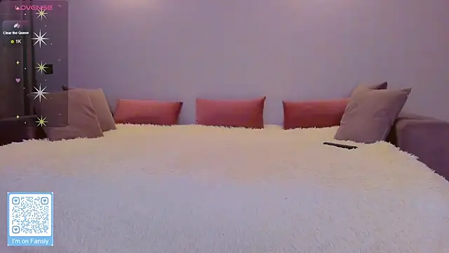 pretty girlnextdoor online show from January 25, 2025, 5:40 pm