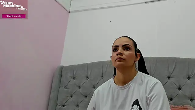 Valesskahall online show from December 5, 2025, 12:14 pm