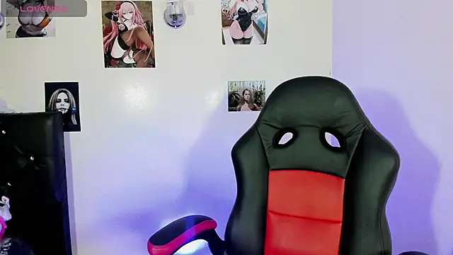 Elissa taylor  online show from March 15, 2025, 7:27 pm