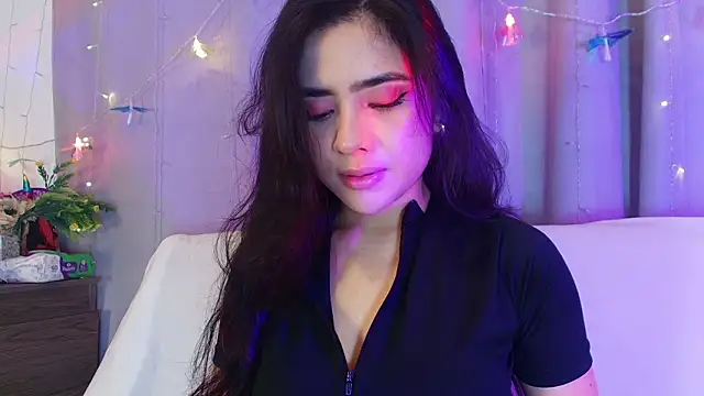 Snapshot of adara_johnson__ chatting on February 18, 2026, 12:01 pm adara johnson online show from February 18, 2026, 12:01 pm