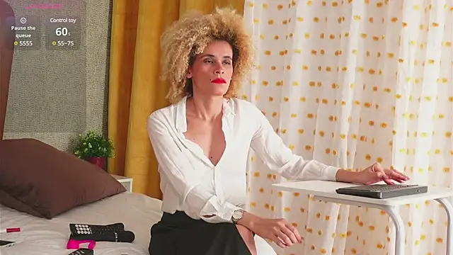 Snapshot of Alexa_Duque34 chatting on February 7, 2025, 12:06 pm Alexa Duque34 online show from February 7, 2025, 12:06 pm