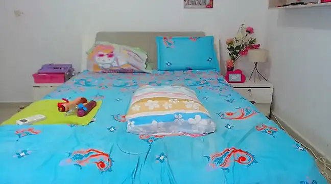 Kendralove31xxx online show from December 18, 2024, 3:47 am