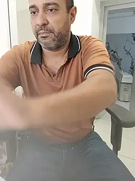 friendsloversex online show from November 27, 2025, 4:53 pm