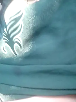 Snapshot of jiyahot1432 chatting on September 18, 2025, 6:21 pm jiyahot1432 online show from September 18, 2025, 6:21 pm