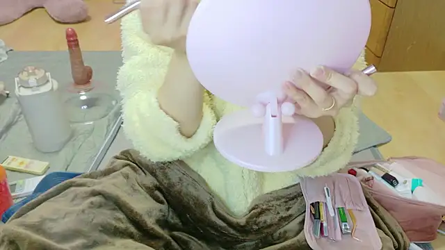 Snapshot of _usya_2525 chatting on November 27, 2025, 5:15 pm usya 2525 online show from November 27, 2025, 5:15 pm