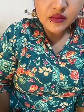 Ayesha mahi online show from November 20, 2025, 10:15 am