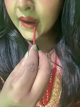 Ayesha mahi online show from July 5, 2026, 6:31 am