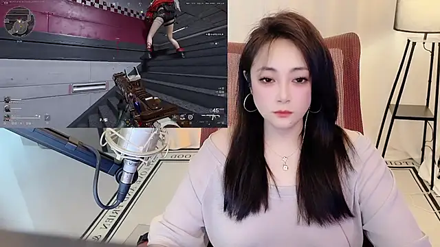 Daisy-77 online show from July 7, 2026, 1:48 pm
