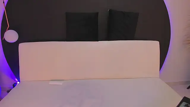 Ada Monroe10 online show from March 16, 2026, 1:59 pm