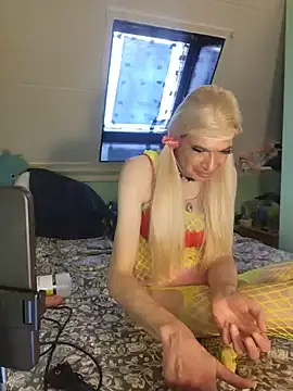 Snapshot of Doggyray44 chatting on May 10, 2026, 10:20 am Doggyray44 online show from May 10, 2026, 10:20 am
