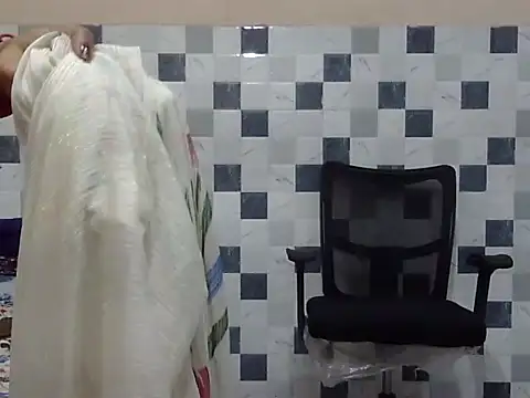 bhabhi jaan11 online show from October 25, 2025, 1:40 pm