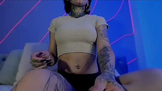 Evangeline bell online show from December 21, 2024, 2:15 pm