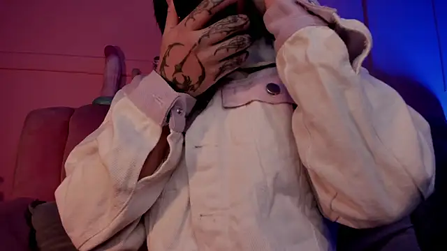 Evangeline bell online show from February 5, 2025, 12:06 pm