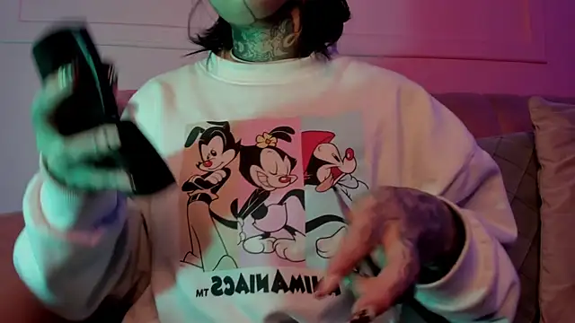 Evangeline bell online show from March 17, 2025, 12:35 pm