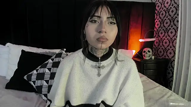 Evangeline bell online show from December 14, 2025, 9:03 am