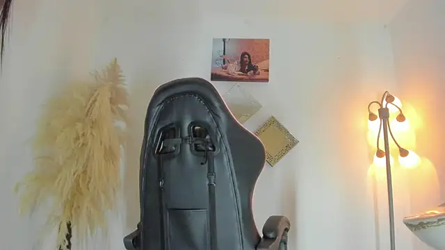 kattadoll online show from February 28, 2026, 12:33 am